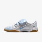 White/Gum Light Brown/Black/Hydrogen Blue
