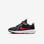 Black/University Red