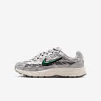 Grey Fog/Metallic Silver/Sail/Malachite