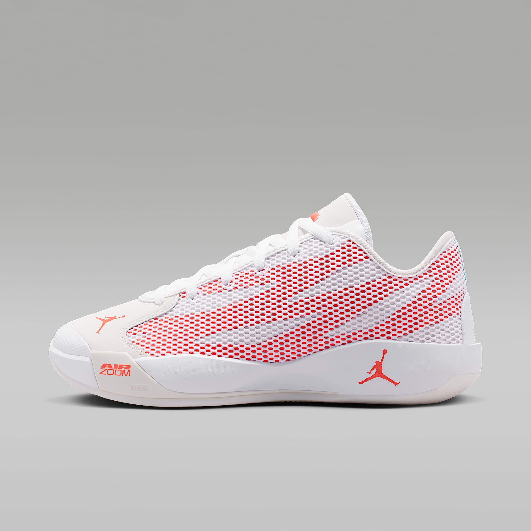 Luka 77 PF Basketball Shoes