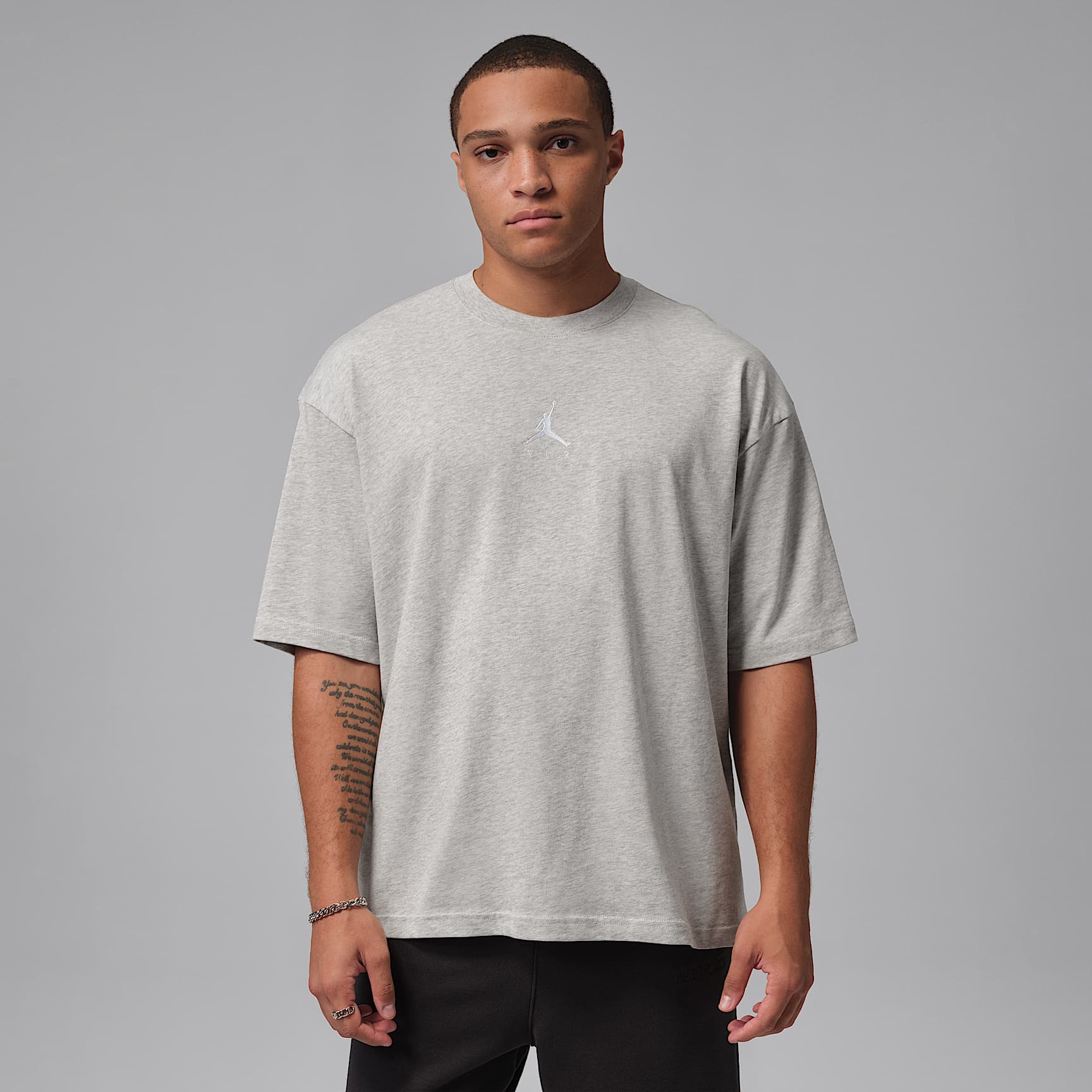 Jordan Flight Essentials Men's Oversized T-Shirt