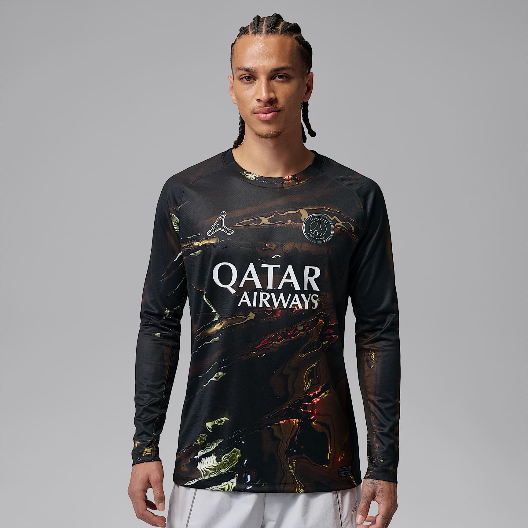 Paris Saint-Germain 2026 Stadium Night Edition Men's Jordan Dri-FIT Football Long-Sleeve Replica Jersey