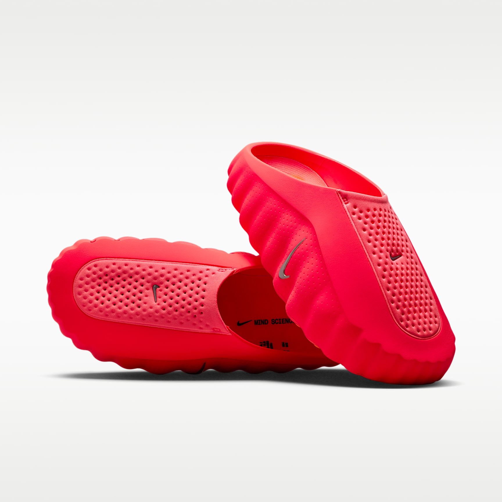 Nike Mind 001 Men's Pregame Mules