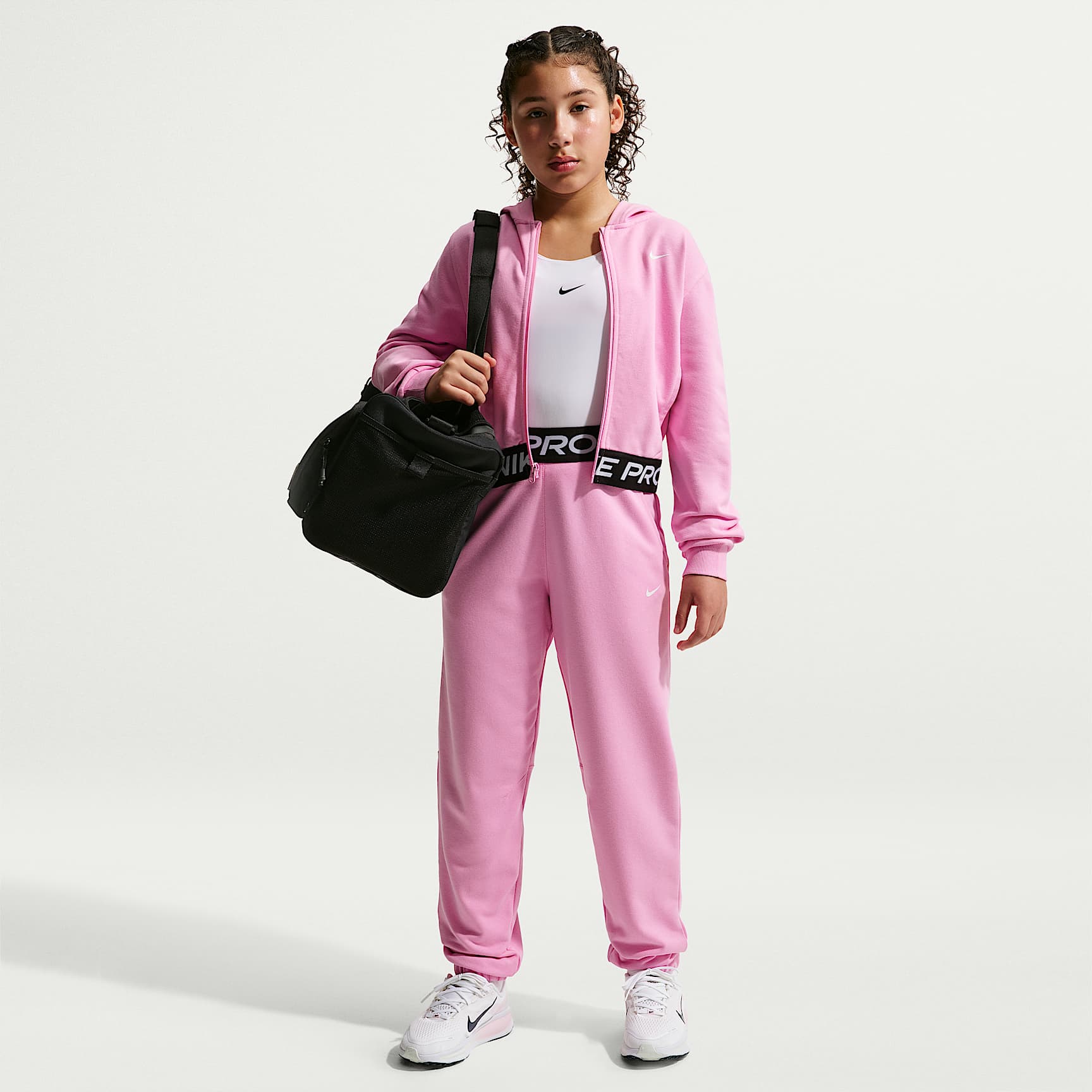 Nike Pro Fleece Older Kids' (Girls') Dri-FIT Joggers