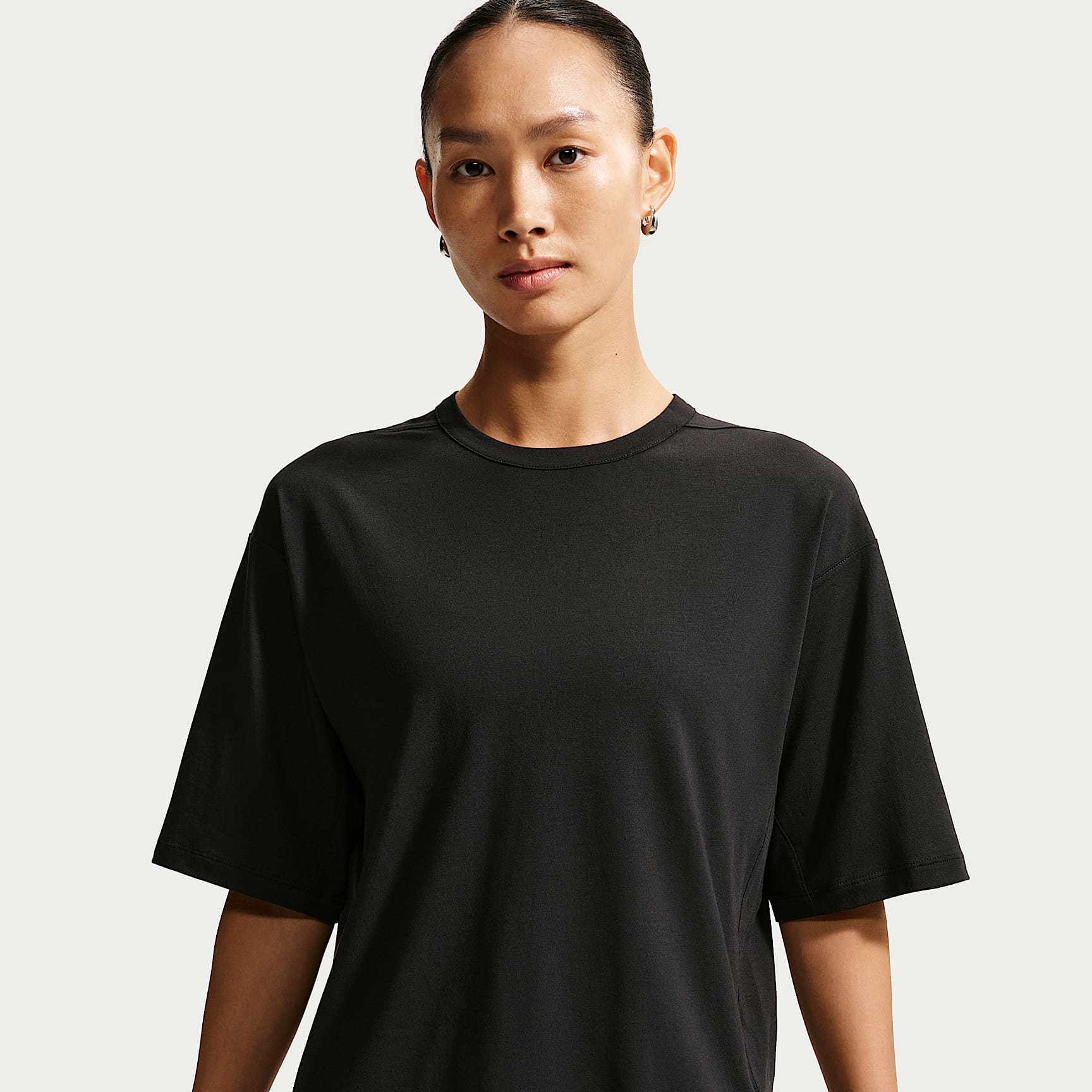 Nike 24.7 ImpossiblySoft Light Women's Dri-FIT Short-Sleeve T-Shirt