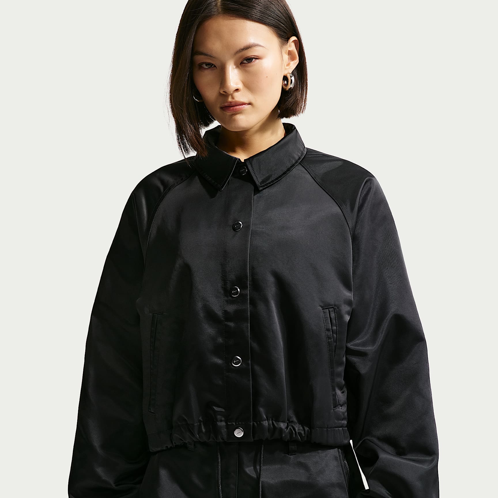 Nike Sportswear Women's Oversized Satin Coaches Jacket