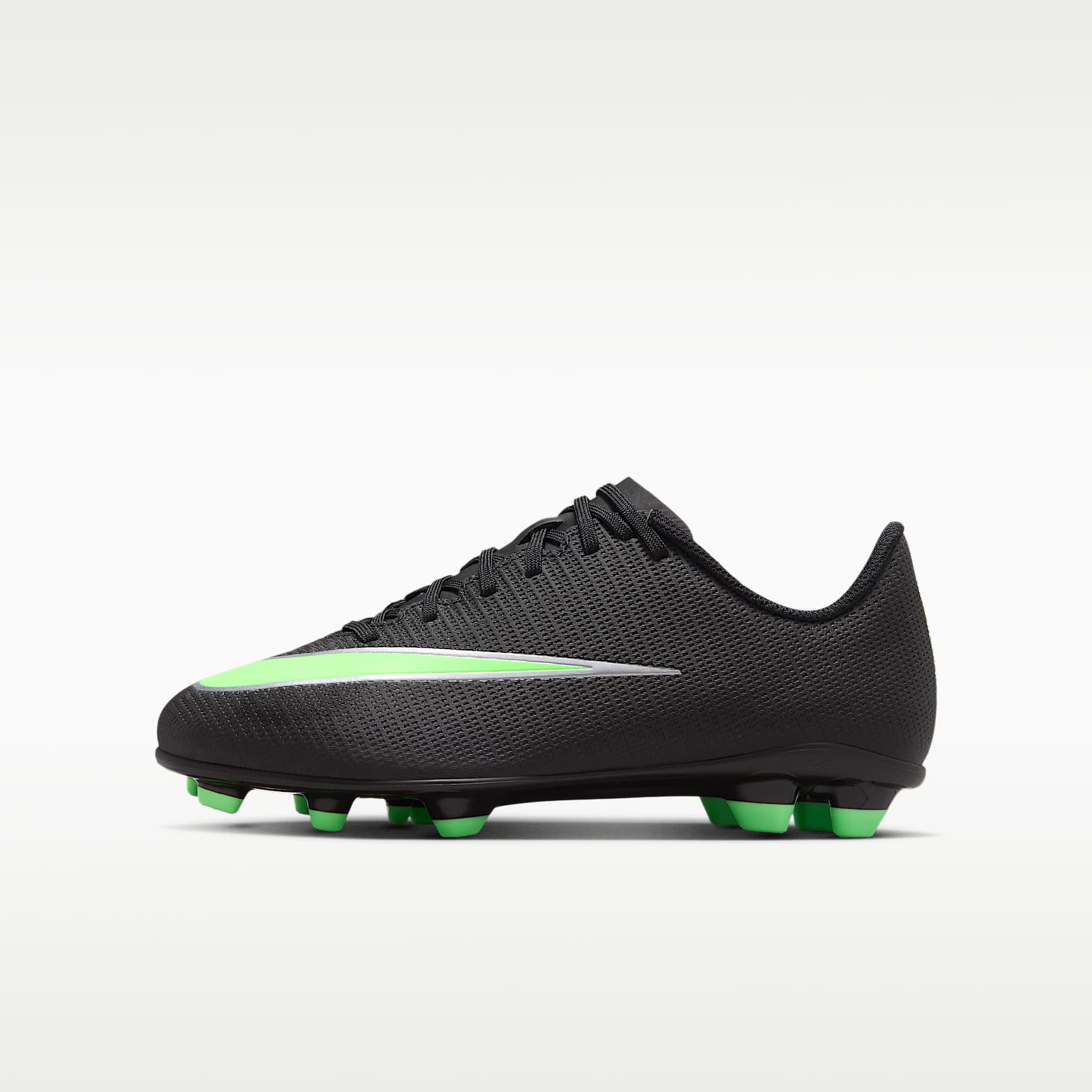 Nike Jr. Mercurial Vapor 17 Club Older Kids' Multi-Ground Low-Top Football Boots
