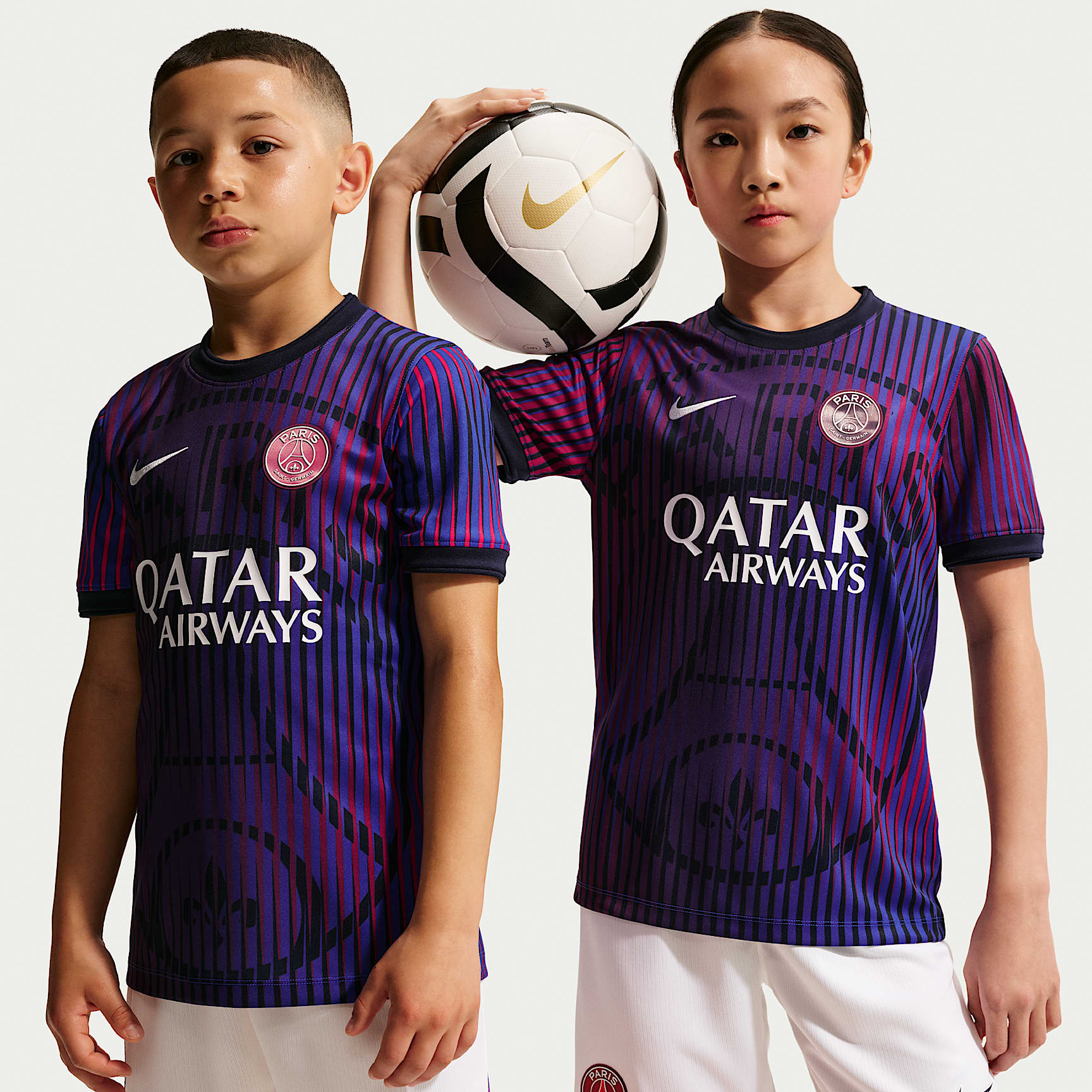 Paris Saint-Germain Away Older Kids' Nike Dri-FIT Football Pre-Match Top