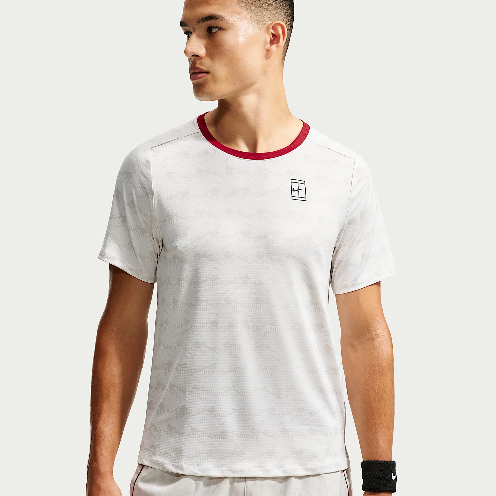 NikeCourt Advantage Men's Top