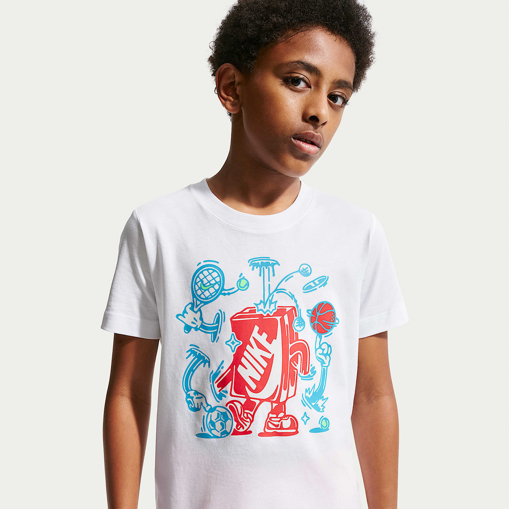 Nike Sportswear Older Kids' T-Shirt
