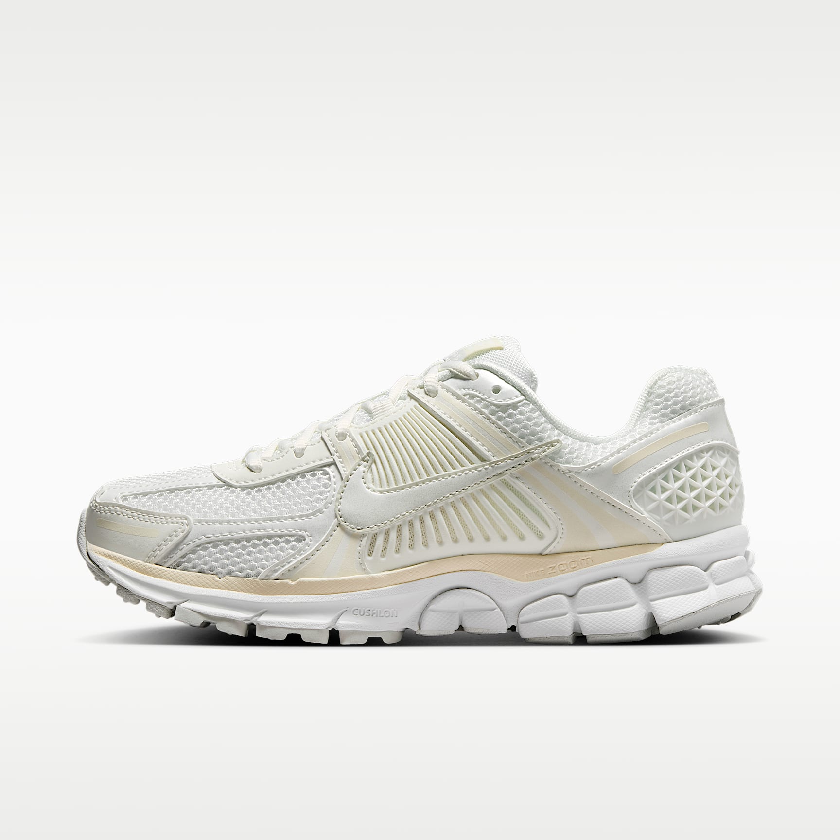Nike Zoom Vomero 5 Women's Shoes with Reflective Design Accents