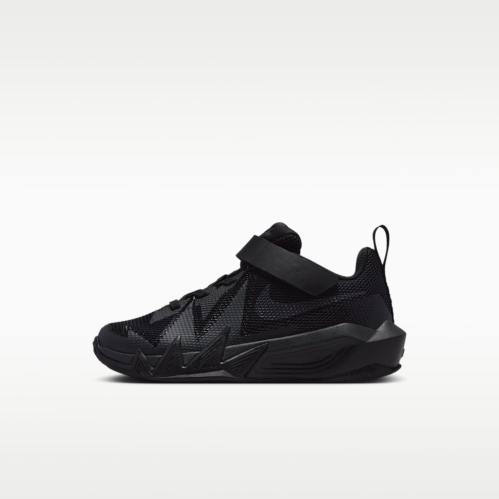 Nike S.T. Dynamite Younger Kids' Basketball Shoe