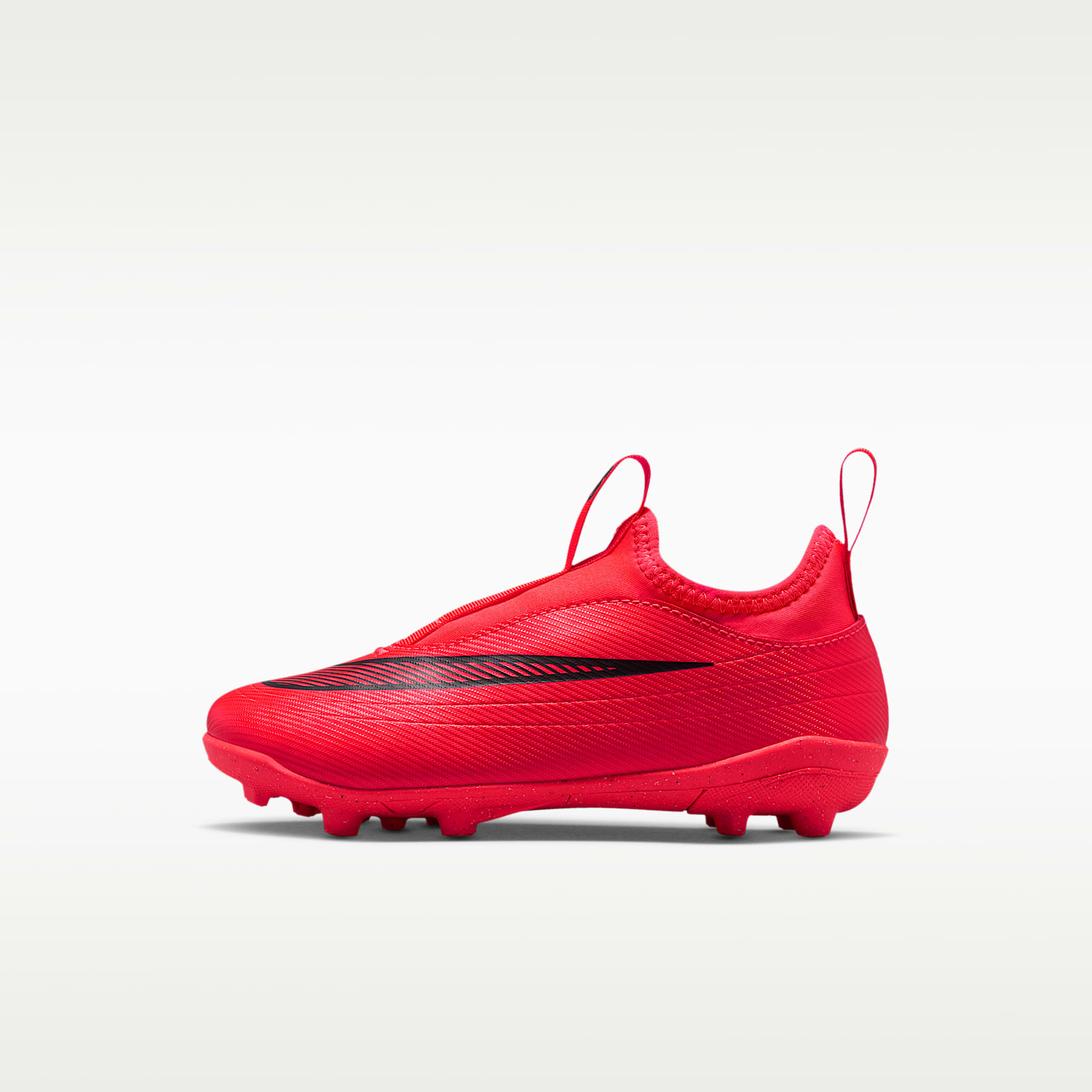 Nike Jr. Mercurial Vapor 17 Club Younger Kids' Multi-Ground Low-Top Football Boots
