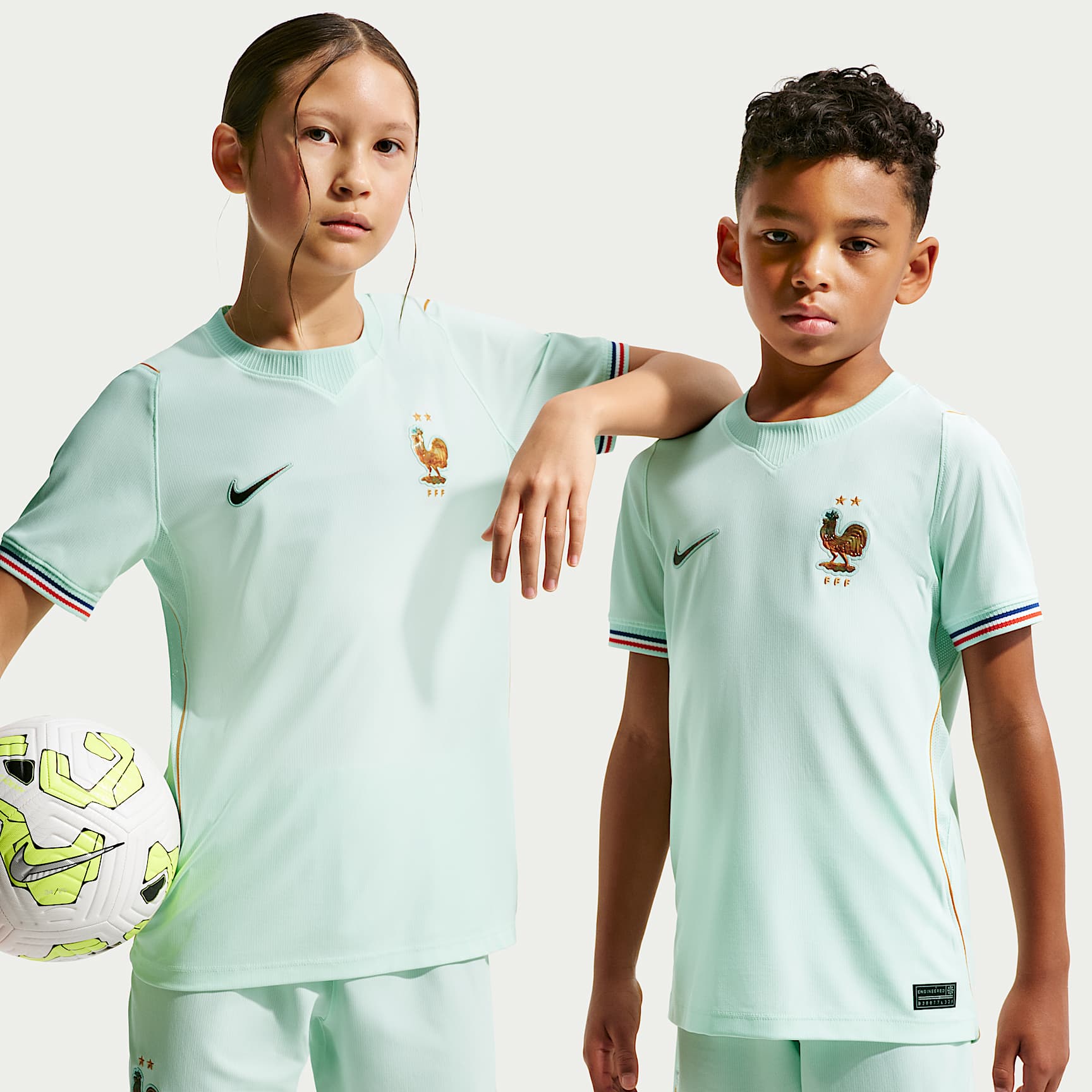 France National Team 2026 Stadium Away Older Kids' Nike Dri-FIT Football Shirt
