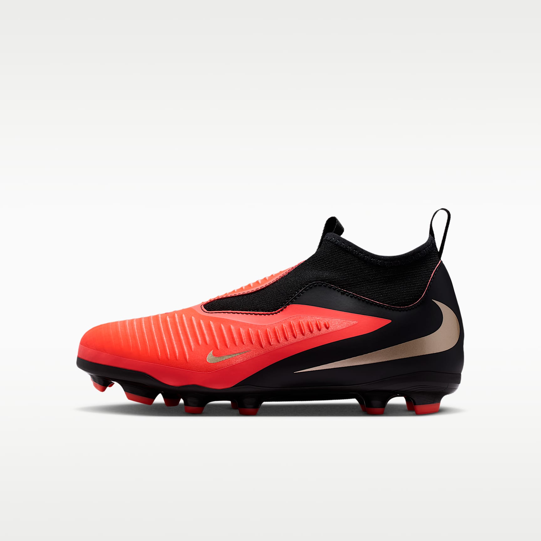 Nike Jr. Phantom 6 High Academy Older Kids' Multi-Ground Football Boot
