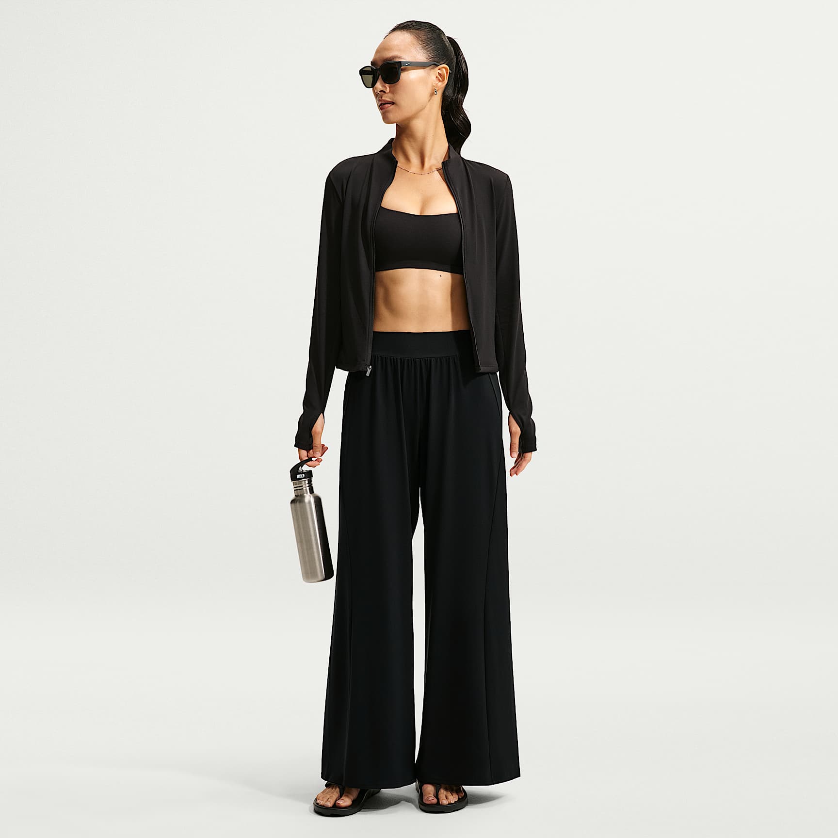 Nike Zenvy Women's Mid-Rise Wide-Leg Trousers