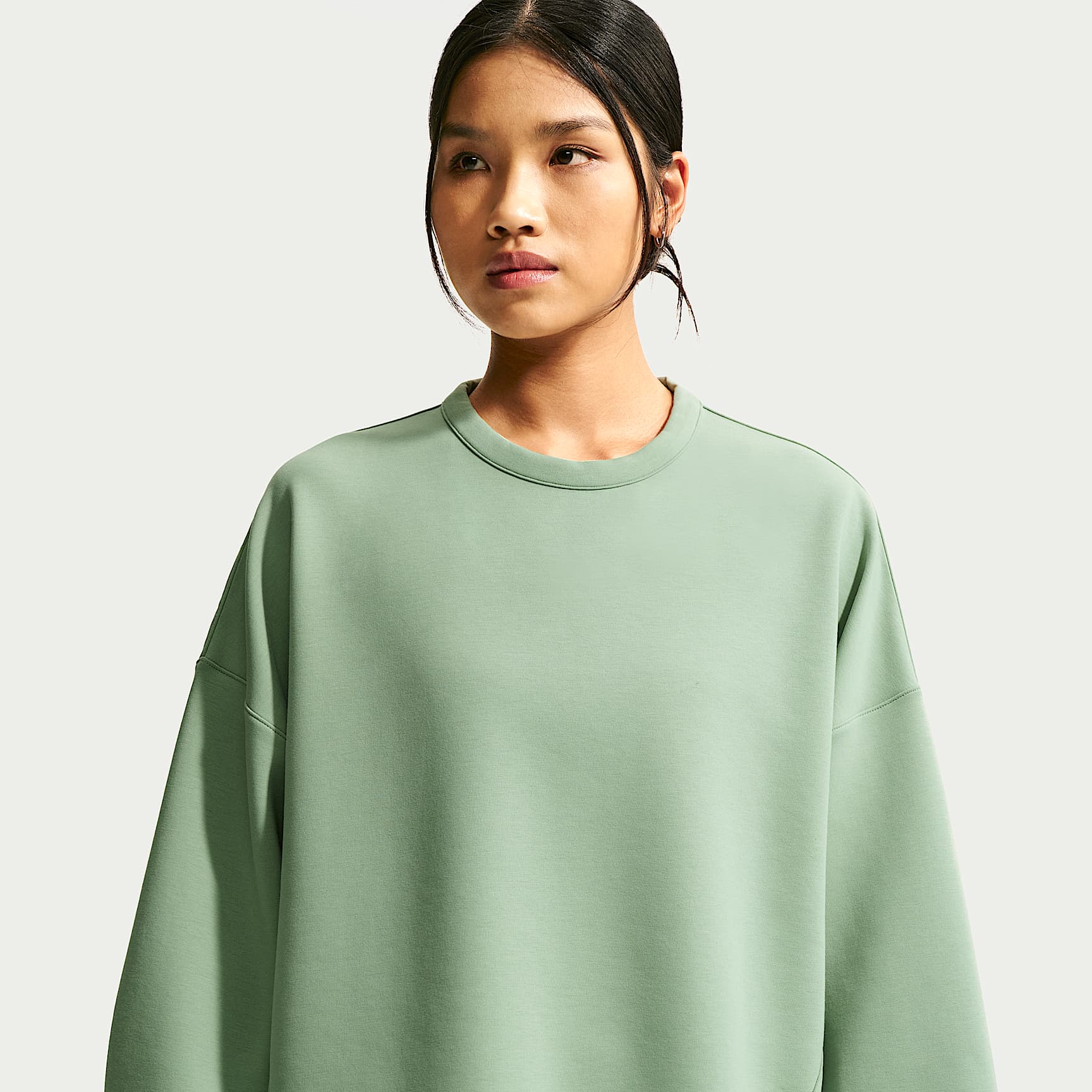 Nike 24.7 ImpossiblySoft Women's Dri-FIT Oversized Crew-Neck Top