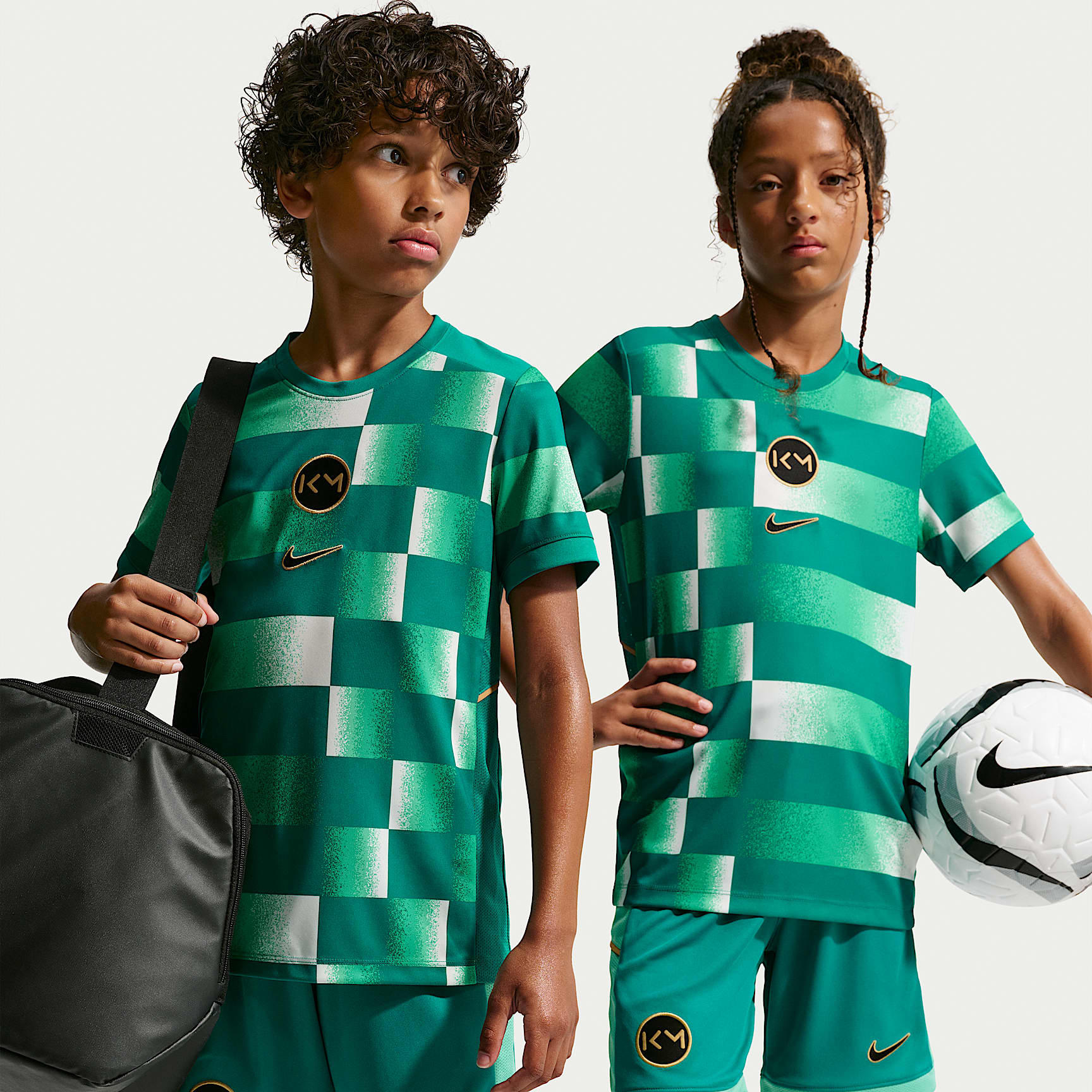 Kylian Mbappé Academy Older Kids' Dri-FIT Short-Sleeve Football Top