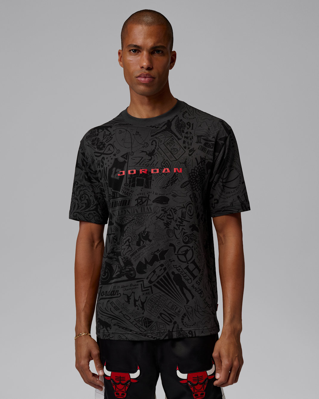 Jordan Brooklyn Men's T-Shirt - Black/University Red