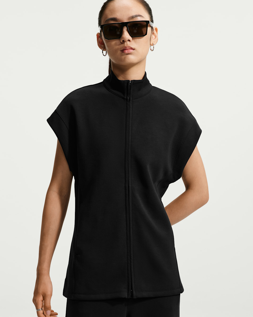 Nike 24.7 ImpossiblySoft Women's Dri-FIT Full-Zip Tunic - Black/Dark Smoke Grey