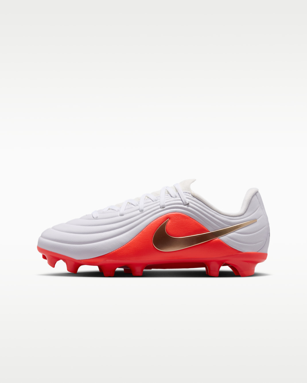 Nike Jr. Tiempo Maestro Academy Older Kids' Multi-Ground Low-Top Football Boots - White/Bright Crimson/Blur