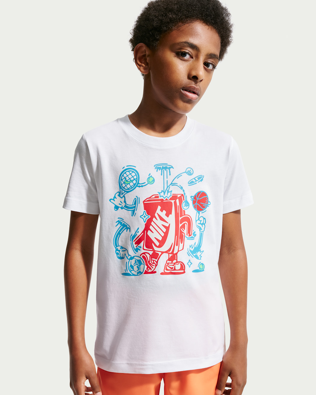 Nike Sportswear Older Kids' T-Shirt - White