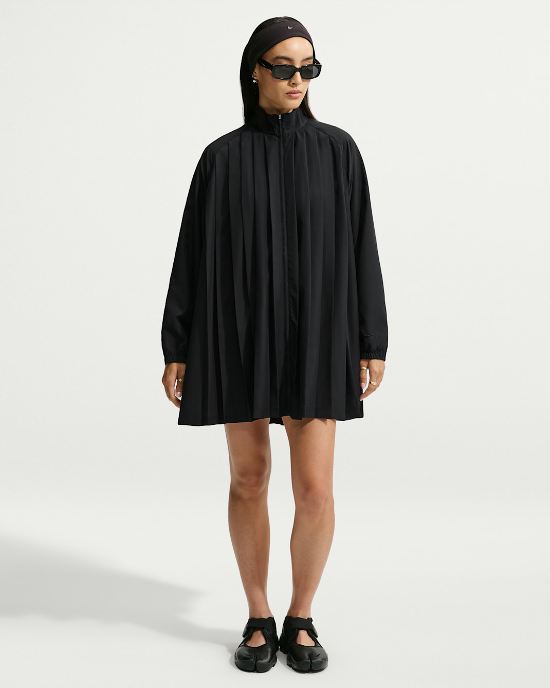 Nike Sportswear Women's Oversized Long-Sleeve Pleated Mini Dress - Black/Black