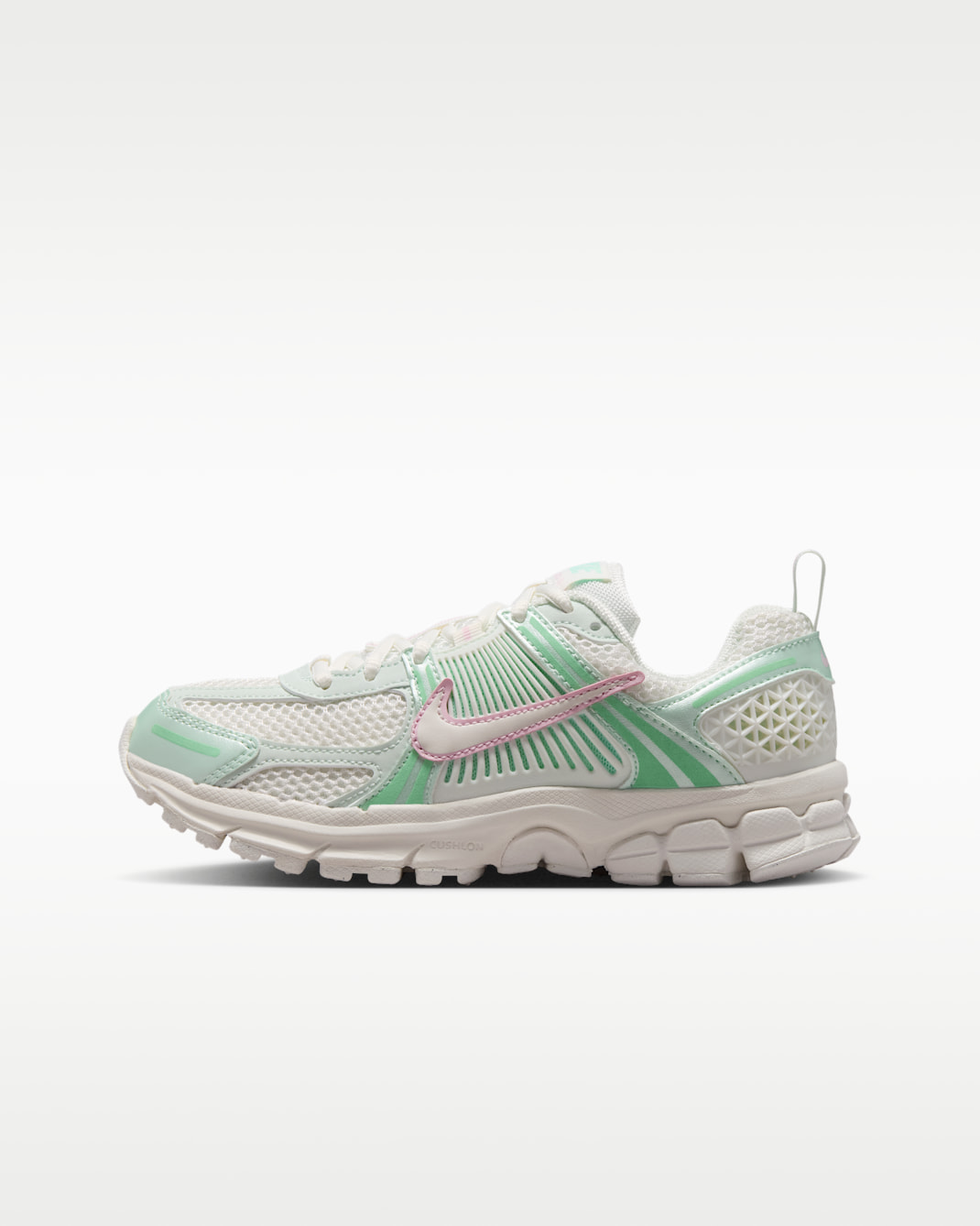 Nike Vomero 5 Older Kids' Shoes with Reflective Design Accents - Sail/Pink Foam/Arctic Green/Sail