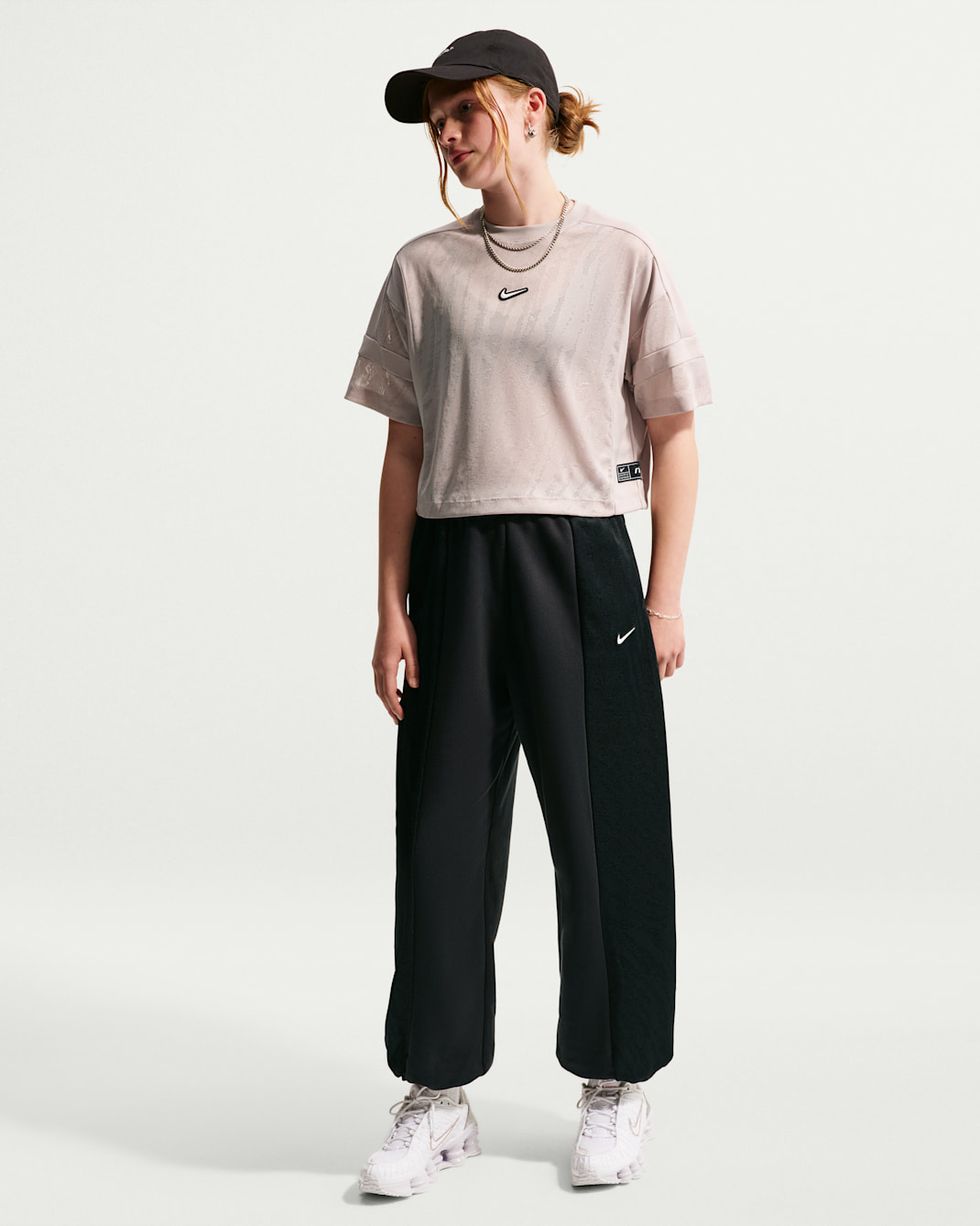 Nike Sportswear Older Kids' (Girls') Fleece Trousers - Black/White