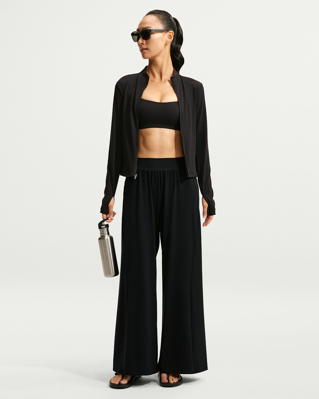 Nike Zenvy Women's Mid-Rise Wide-Leg Trousers - Black/Cool Grey
