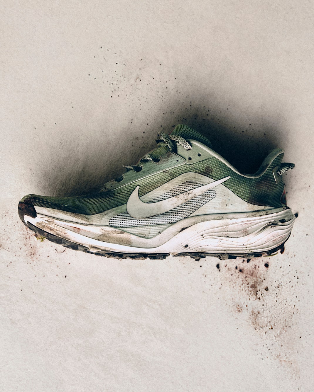 Nike ACG Pegasus Trail Men's Trail-Running Shoes - Jade Horizon/Light Silver/Safety Orange/Phantom