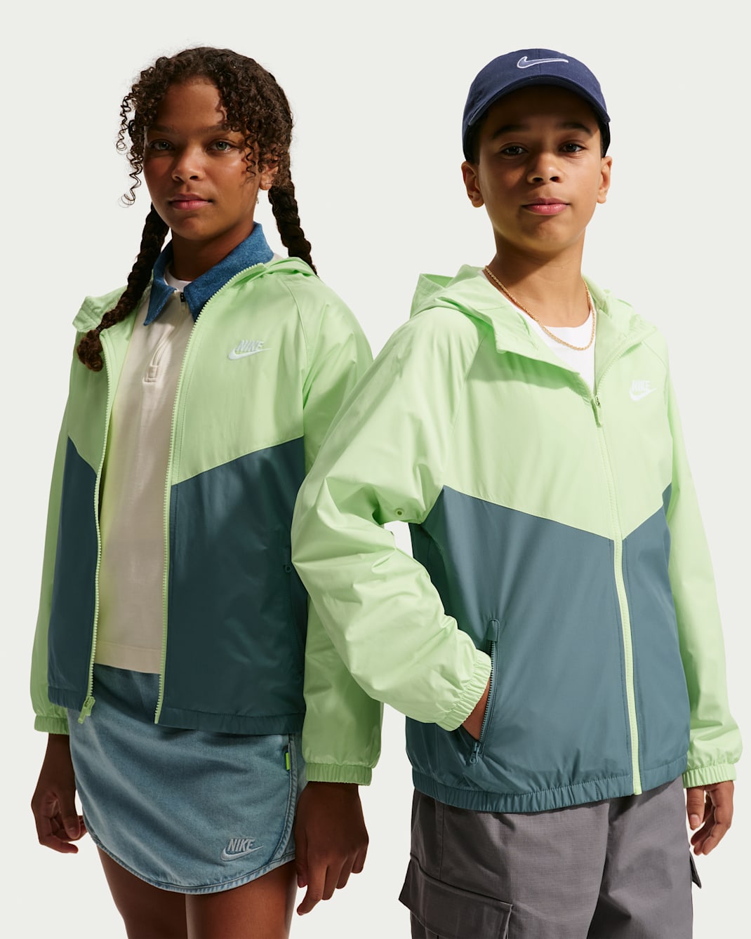 Nike Sportswear Windrunner Older Kids' Hooded Repel Jacket - Light Liquid Lime/Mineral Slate/White