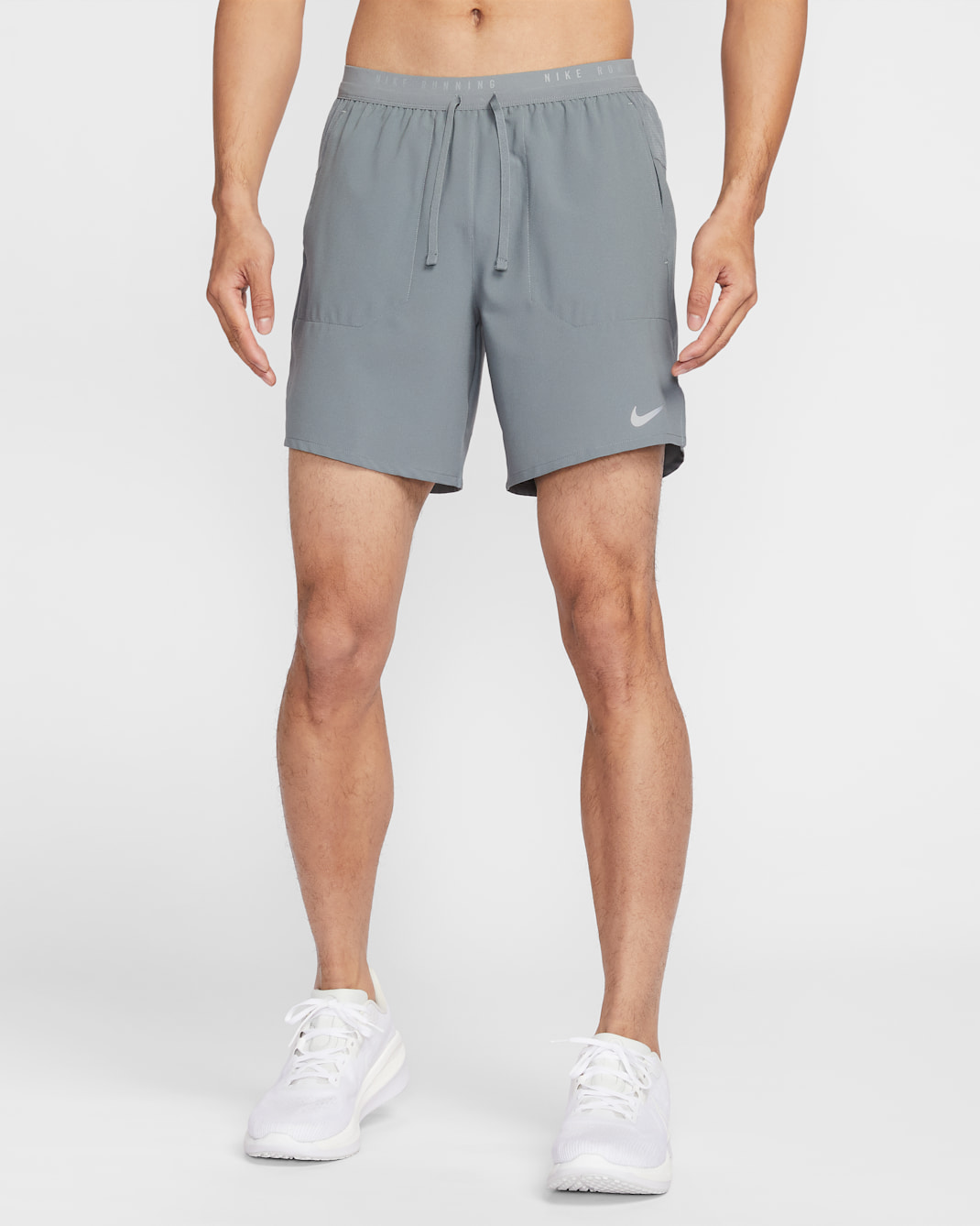 Nike Stride Men's Dri-FIT 18cm (approx.) Briefs-Lined Running Shorts - Smoke Grey