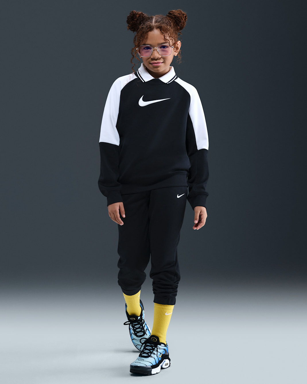 Nike Sportswear Older Kids' Dri-FIT Tracksuit - Black/White/Black/White