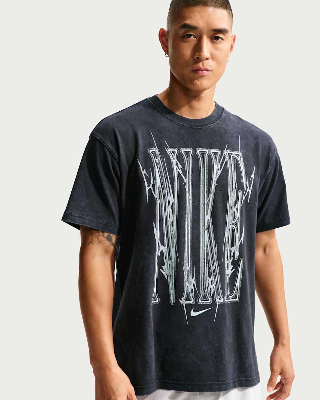 Nike Men's T-Shirt - Black