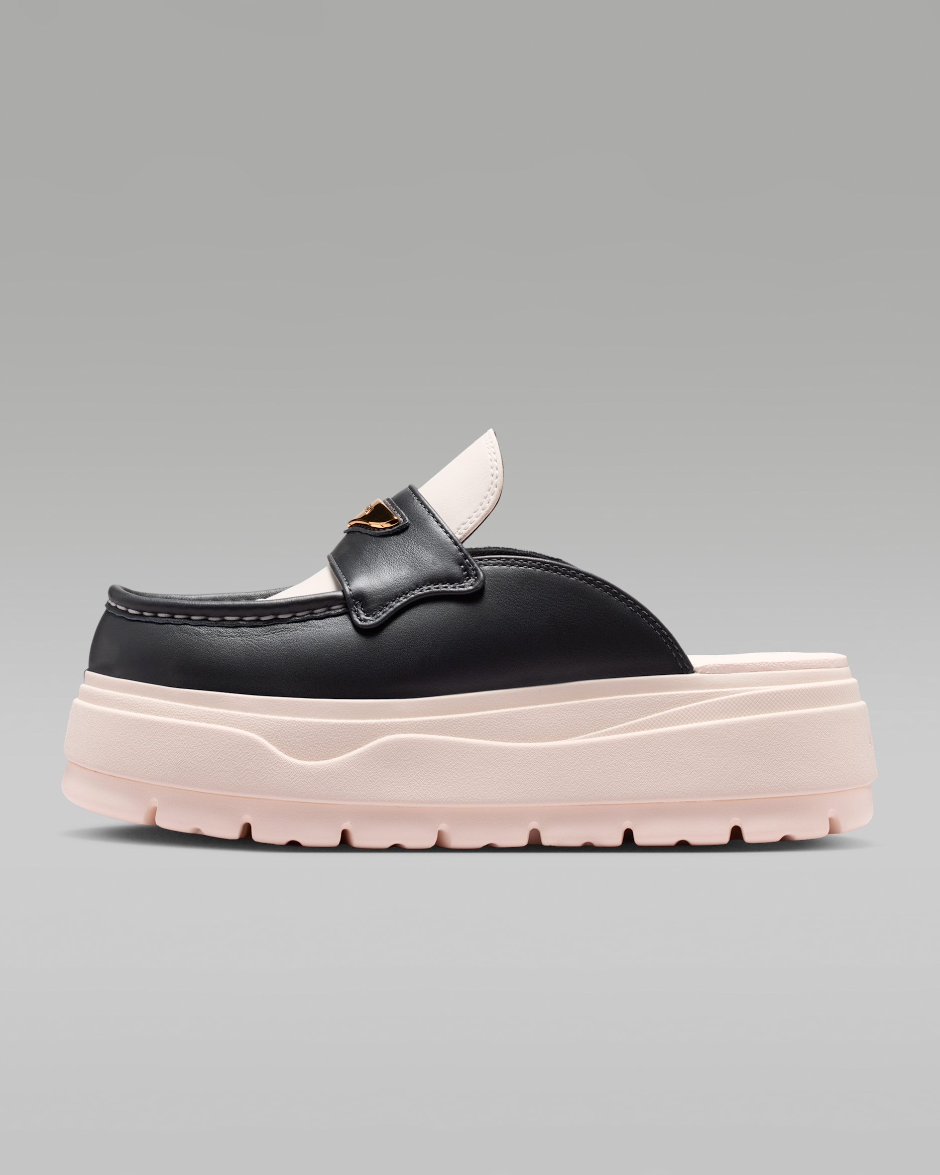 Air Jordan Mule SE Women's Mules - Off-Noir/Chalk/Metallic Gold