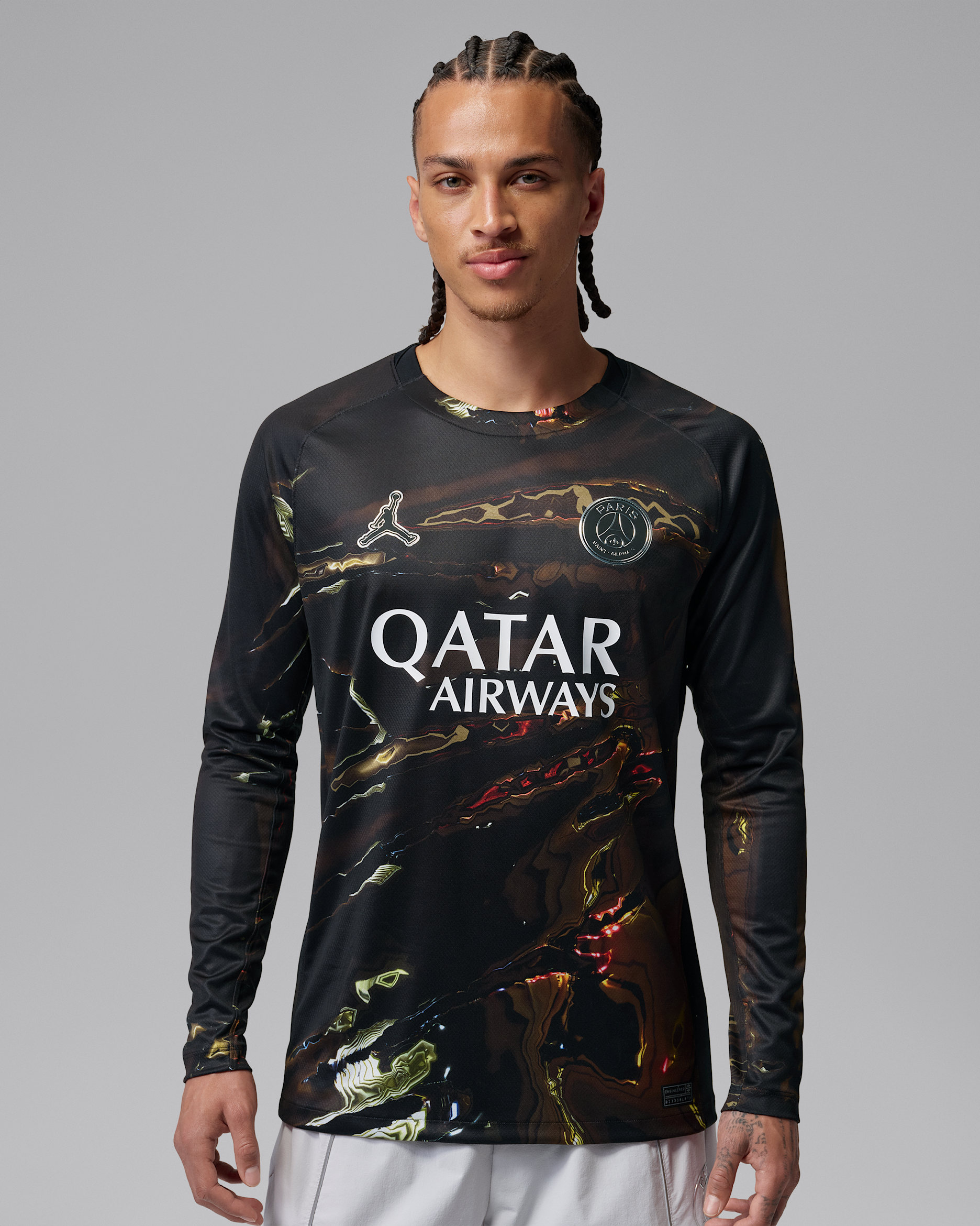 Paris Saint-Germain 2026 Stadium Night Edition Men's Jordan Dri-FIT Football Long-Sleeve Replica Jersey - Black/White/Black