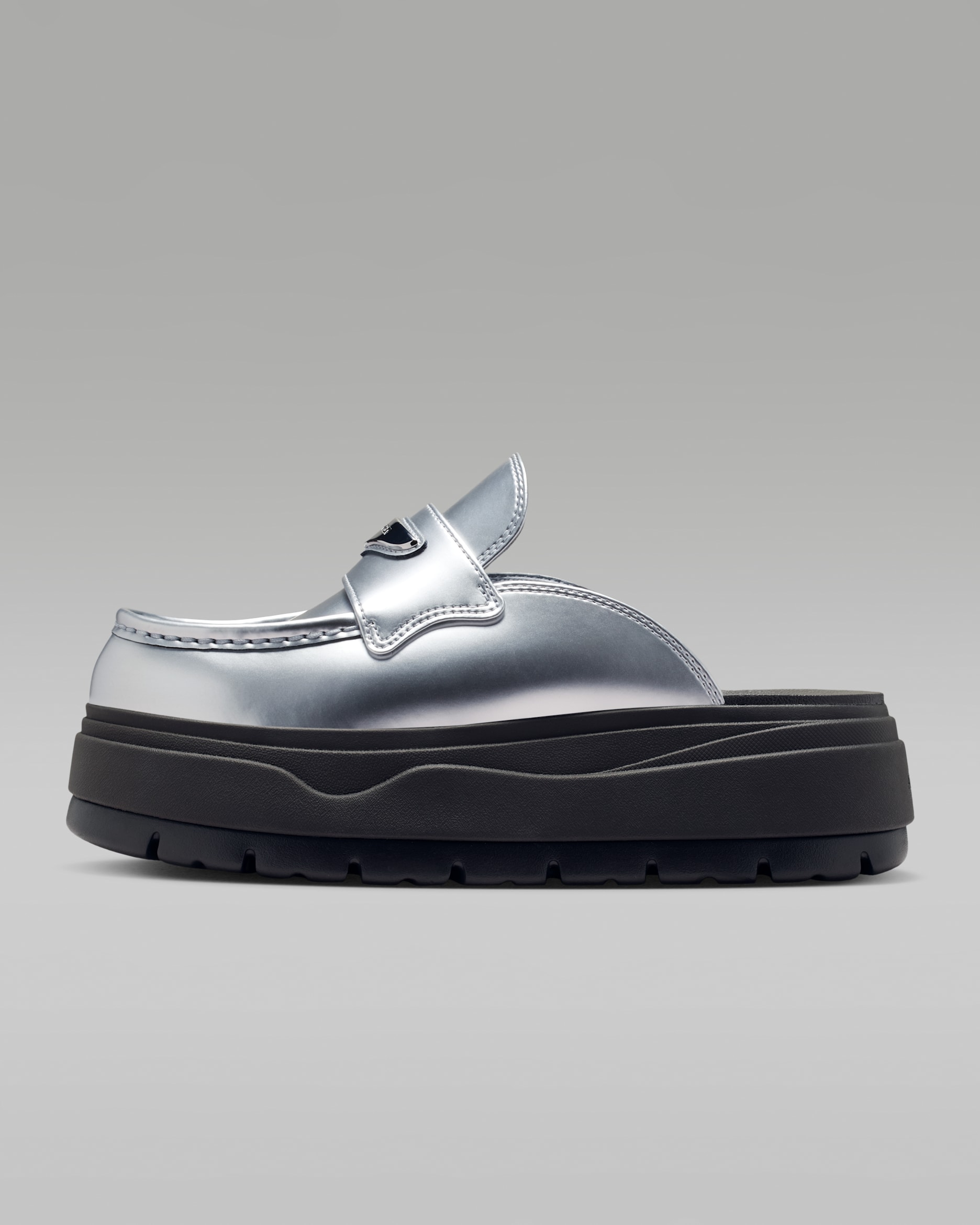 Air Jordan Mule SE Women's Shoes - Metallic Silver/Shadow Brown/Wolf Grey/Metallic Silver