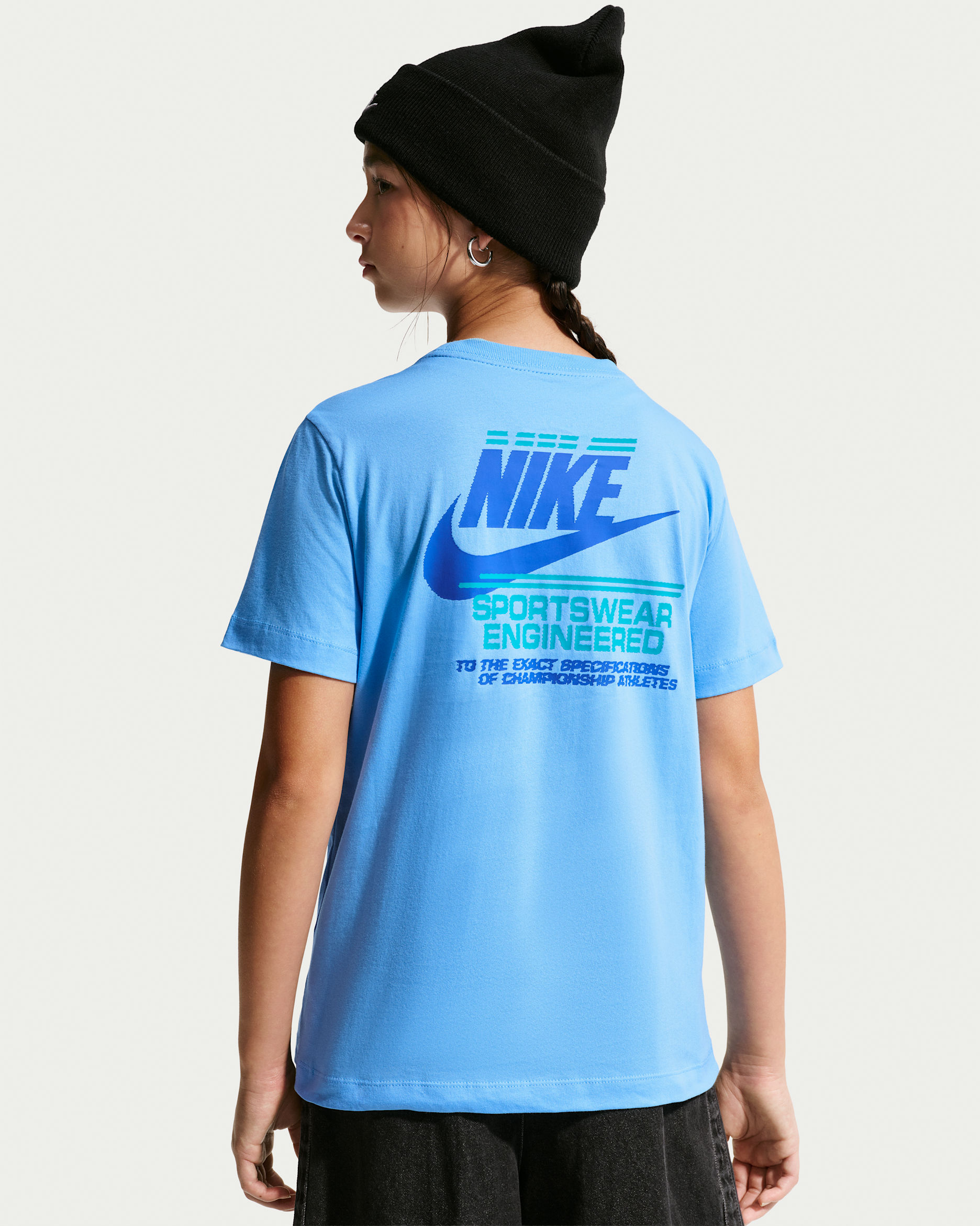 Nike Sportswear Older Kids' T-Shirt - Football Blue