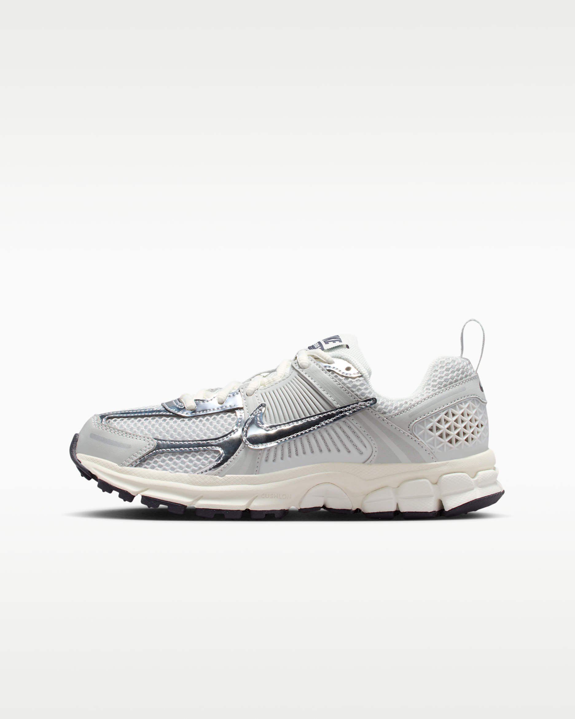 Nike Vomero 5 Older Kids' Shoes - Photon Dust/Gridiron/Sail/Chrome