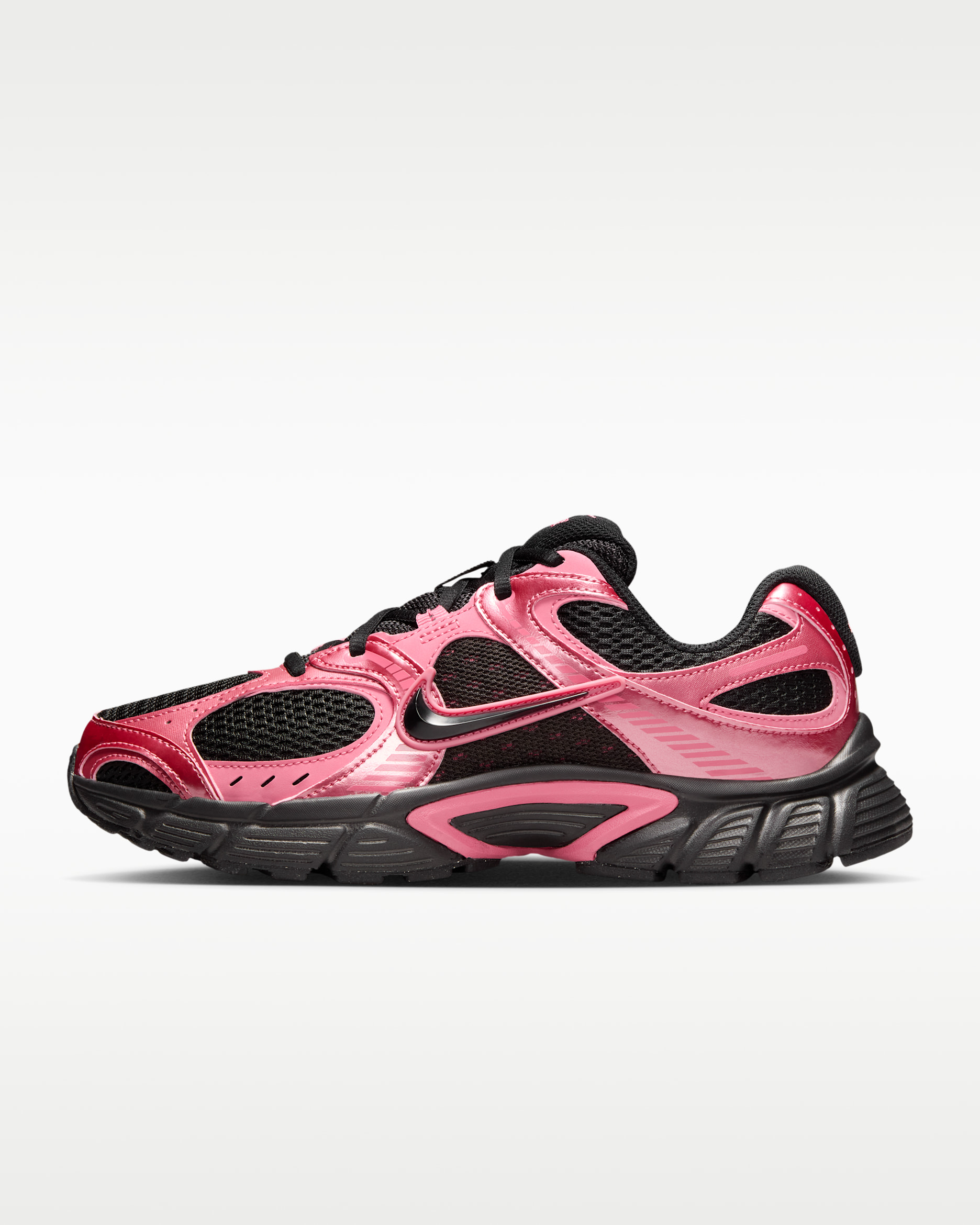 Nike V5 RNR Women's Shoes with Reflective Design Accents - Black/Peony/Black