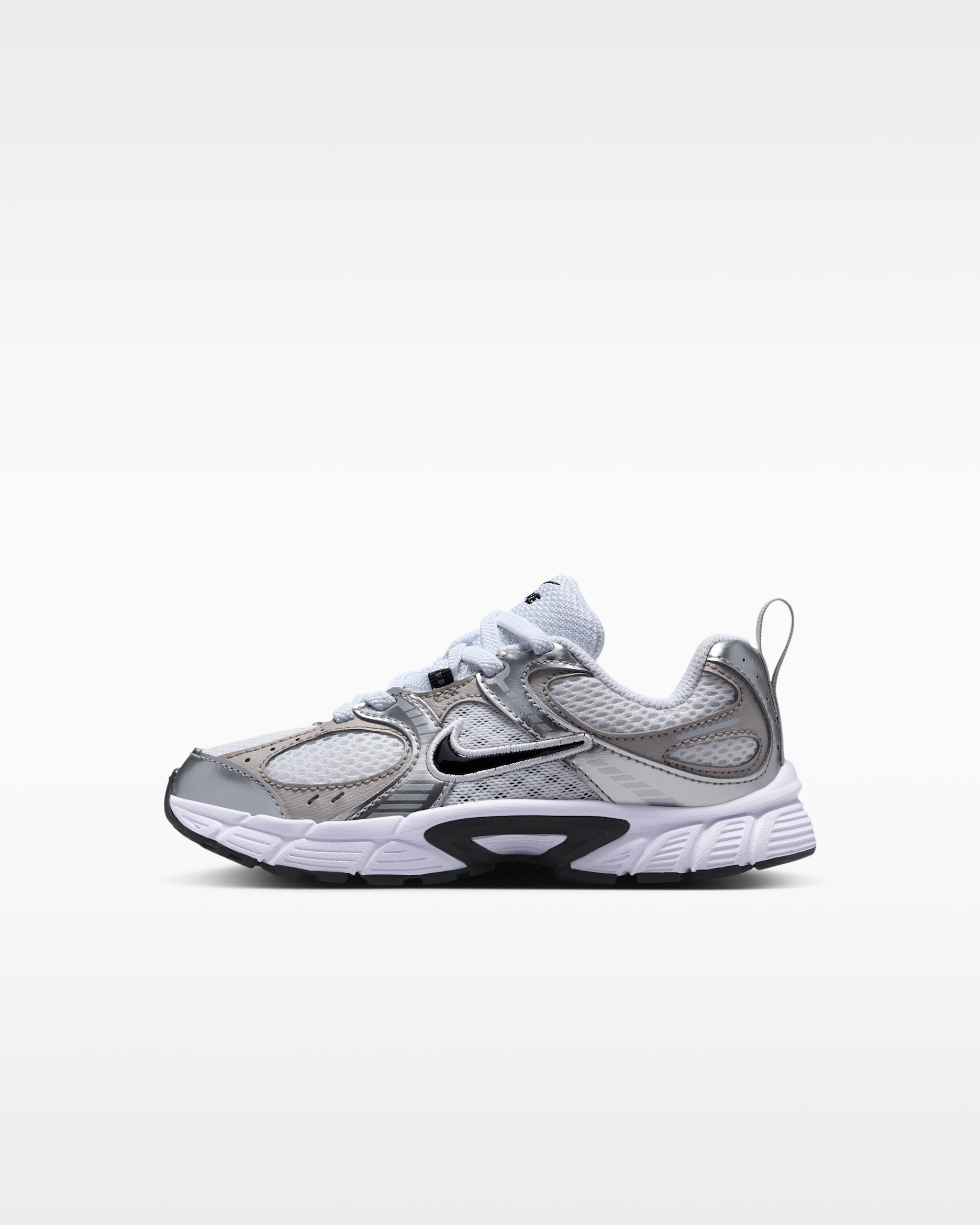 Nike V5 RNR Younger Kids' Shoes - White/Vast Grey/College Grey/Black