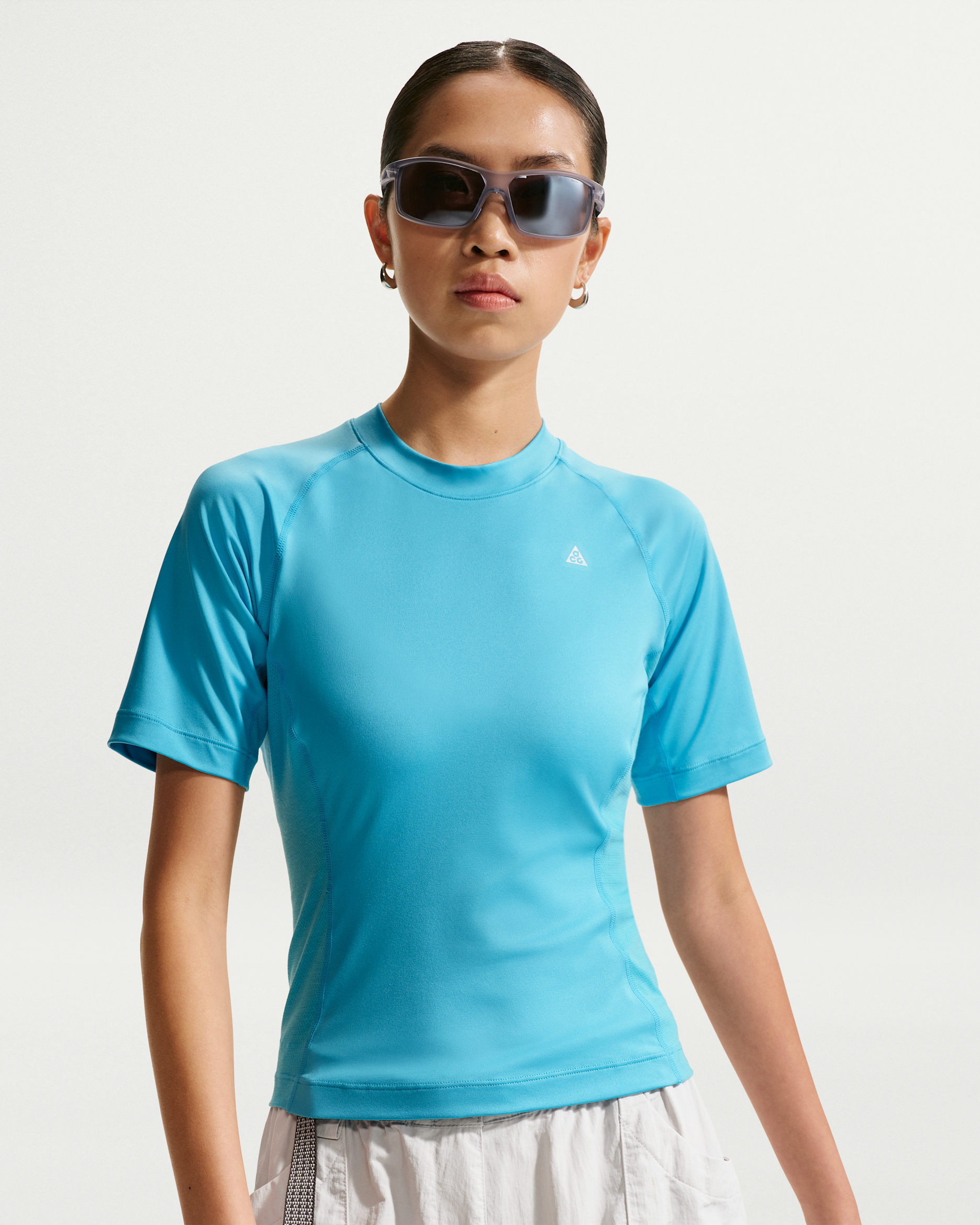 ACG Wildsee Women's Dri-FIT Short-Sleeve Base Layer Top - Baltic Blue/Aurora Blue/Summit White