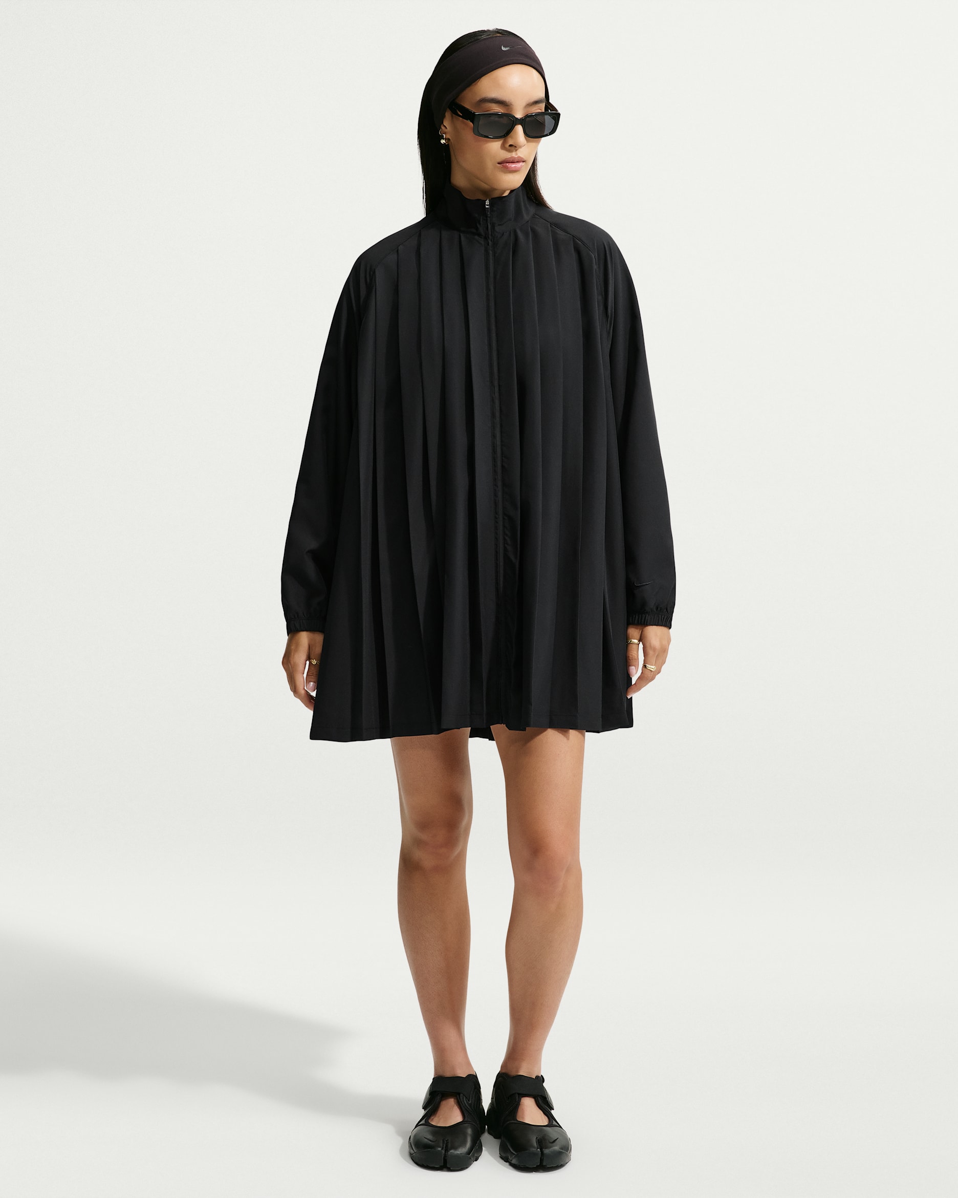 Nike Sportswear Women's Oversized Long-Sleeve Pleated Mini Dress - Black/Black