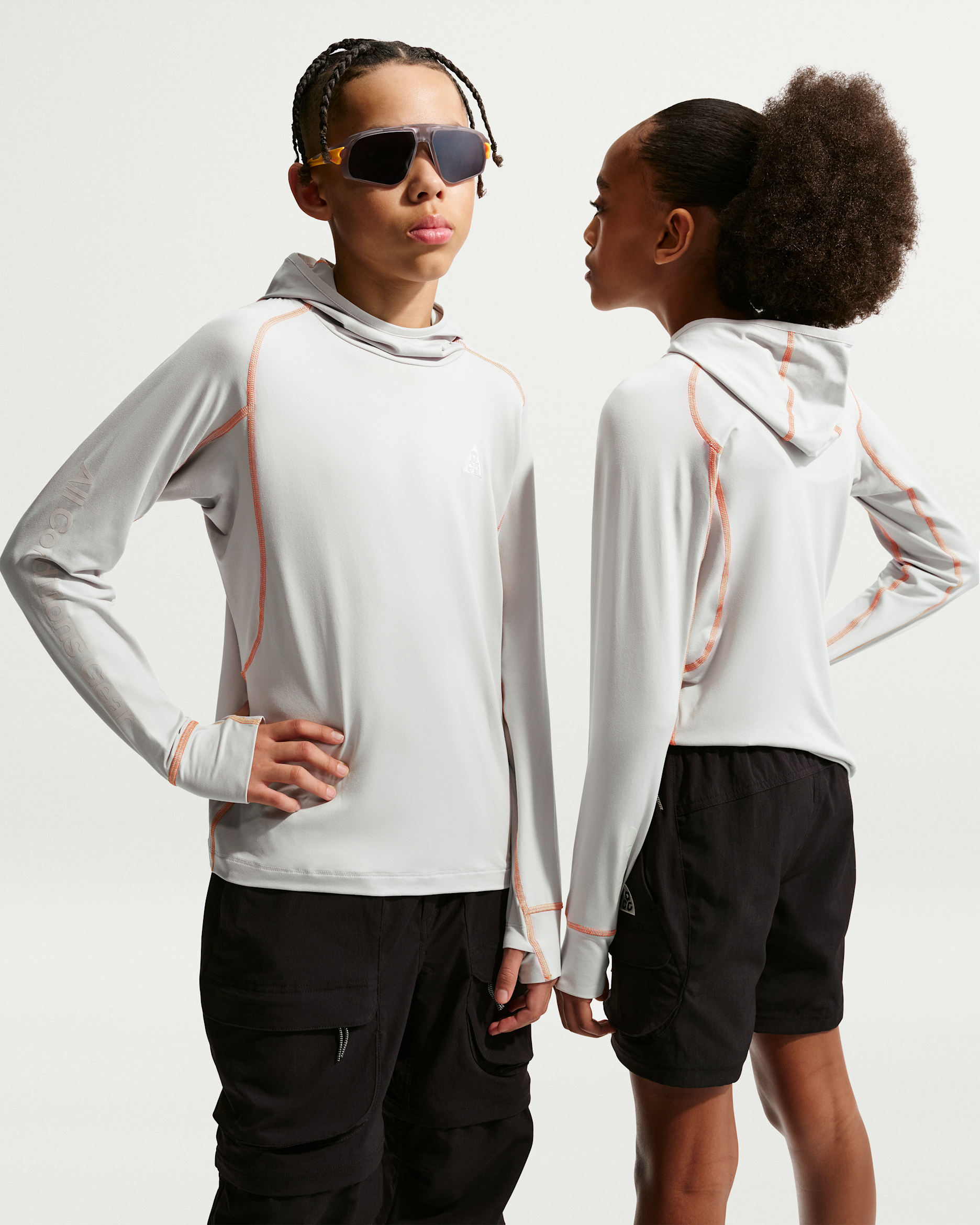Nike ACG Older Kids' UV Long-Sleeve Top - Grey Fog/Light Lemon Twist/Summit White