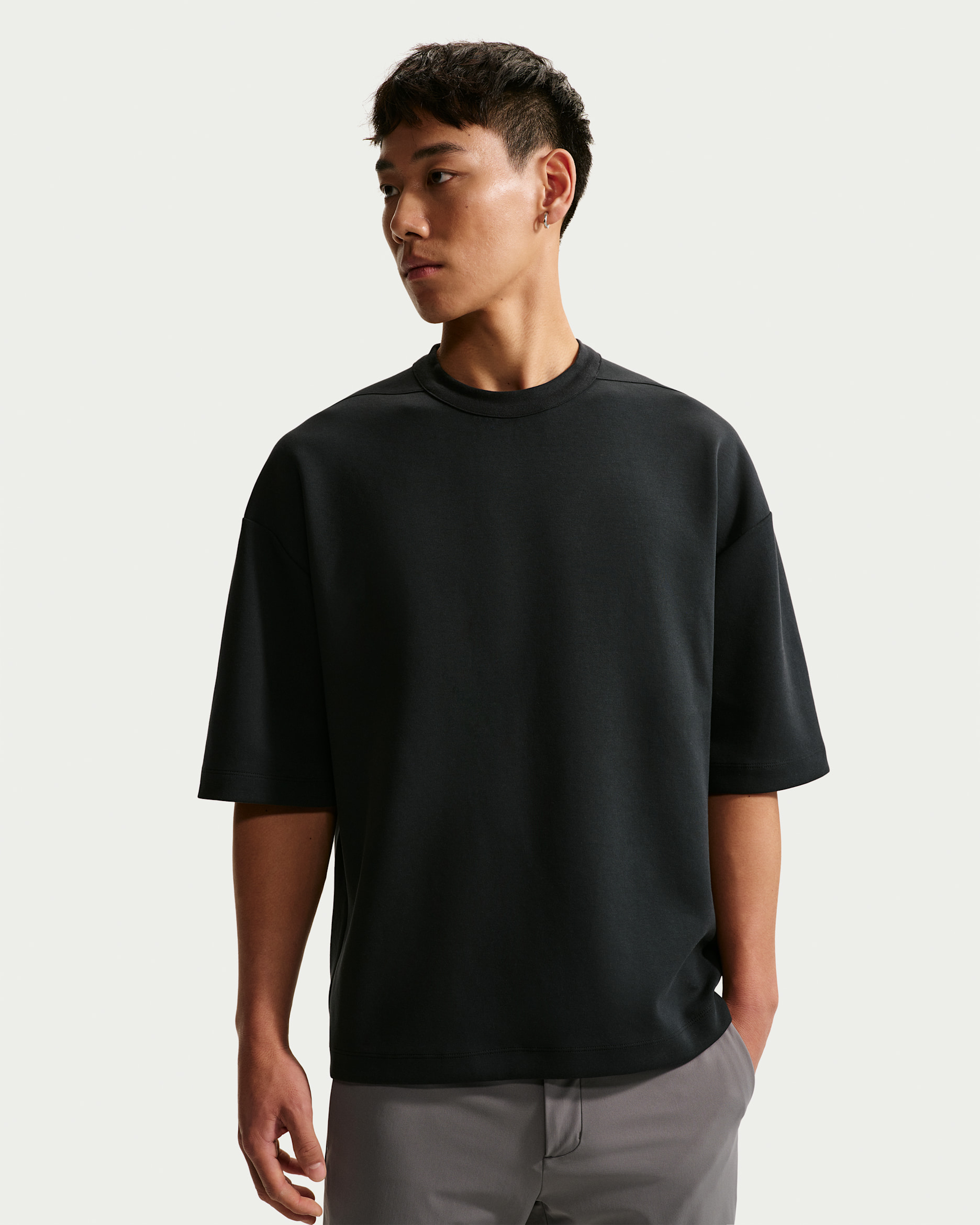 Nike 24.7 ImpossiblySoft Men's Dri-FIT Short-Sleeve Top - Black/Black/Dark Smoke Grey