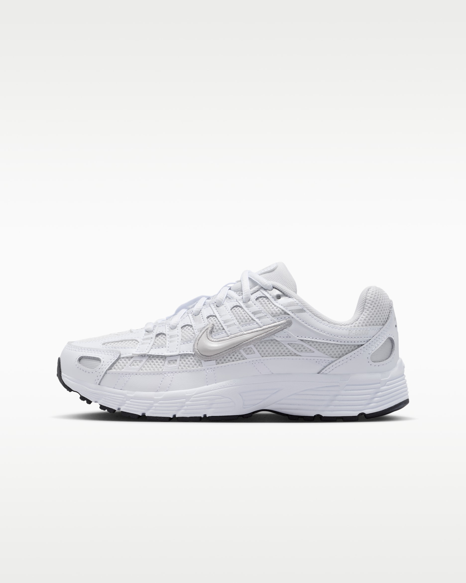 Nike P-6000 Older Kids' Shoes - Platinum Tint/White/Metallic Silver/Platinum Tint