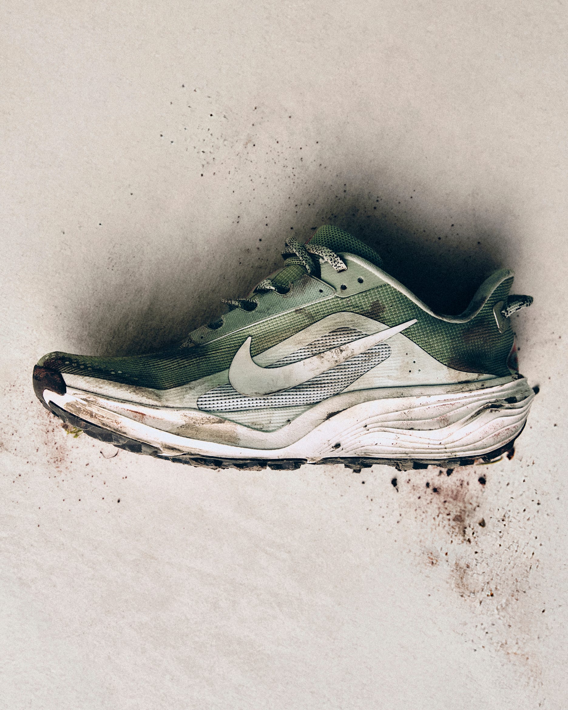 Nike ACG Pegasus Trail Men's Trail-Running Shoes - Jade Horizon/Light Silver/Safety Orange/Phantom