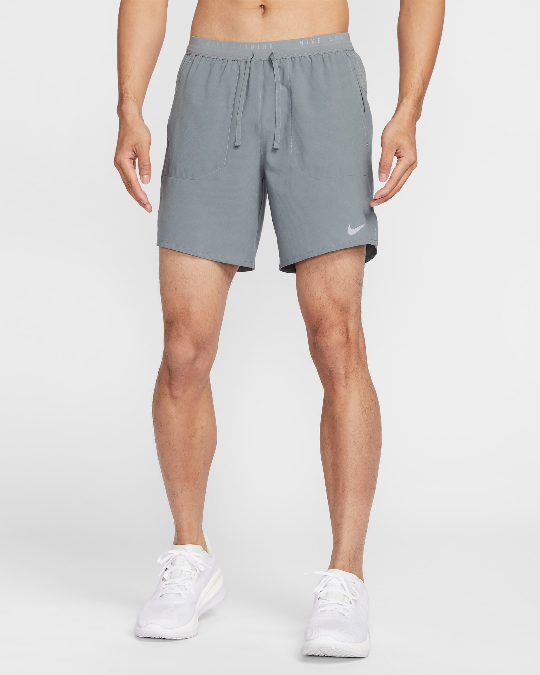 Nike Stride Men's Dri-FIT 18cm (approx.) Briefs-Lined Running Shorts - Smoke Grey