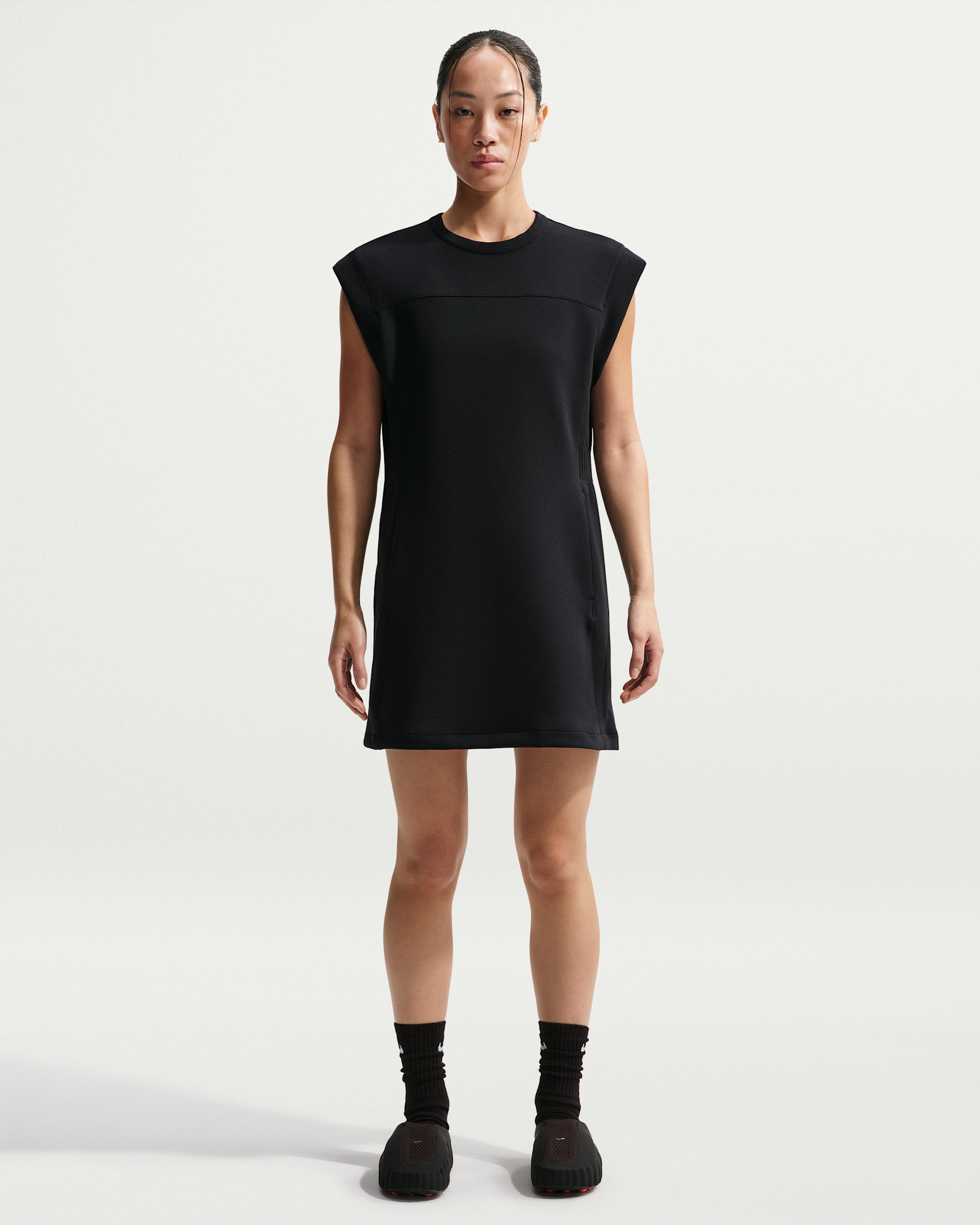Nike 24.7 ImpossiblySoft Women's Dri-FIT Dress - Black/Black/Dark Smoke Grey